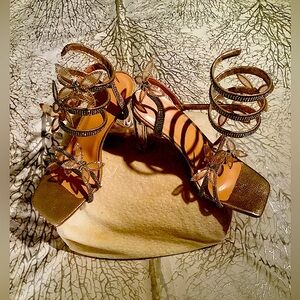 SUPER CUTE EVENING SANDALS SIZE 37🔥🔥🔥